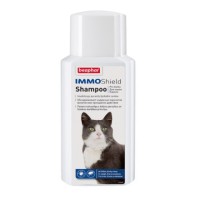 Шампунь BEAPHAR Immo Shield Shampoo от паразитов для кошек 200мл